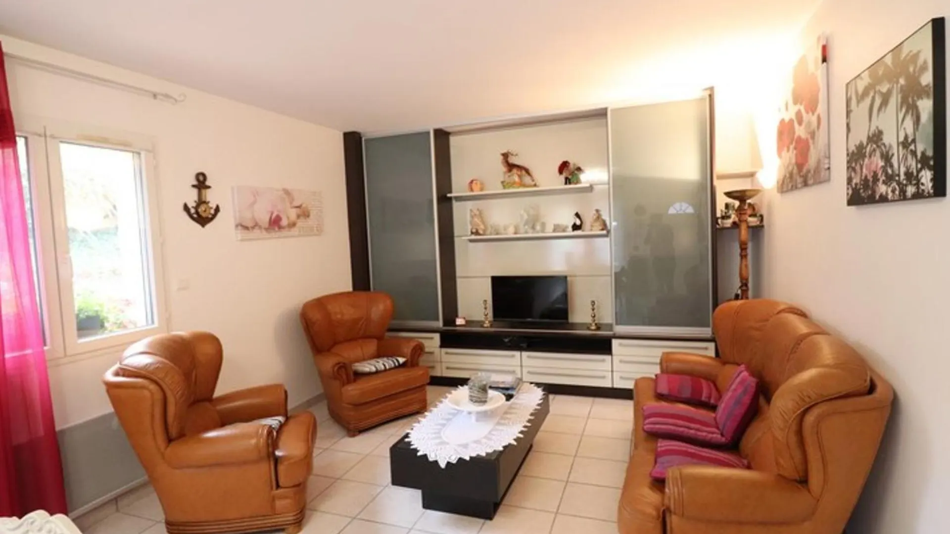 Gite Au Bord Du Lac De Saint-Etienne Cantales Avec Piscine, Jardin Clos Et Acces Activites Nautiques. - Fr-1-742-255 France